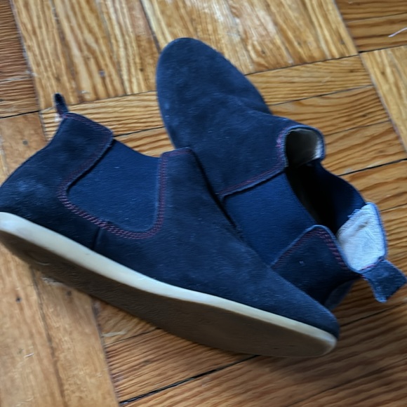 Suede boots - Picture 3 of 6